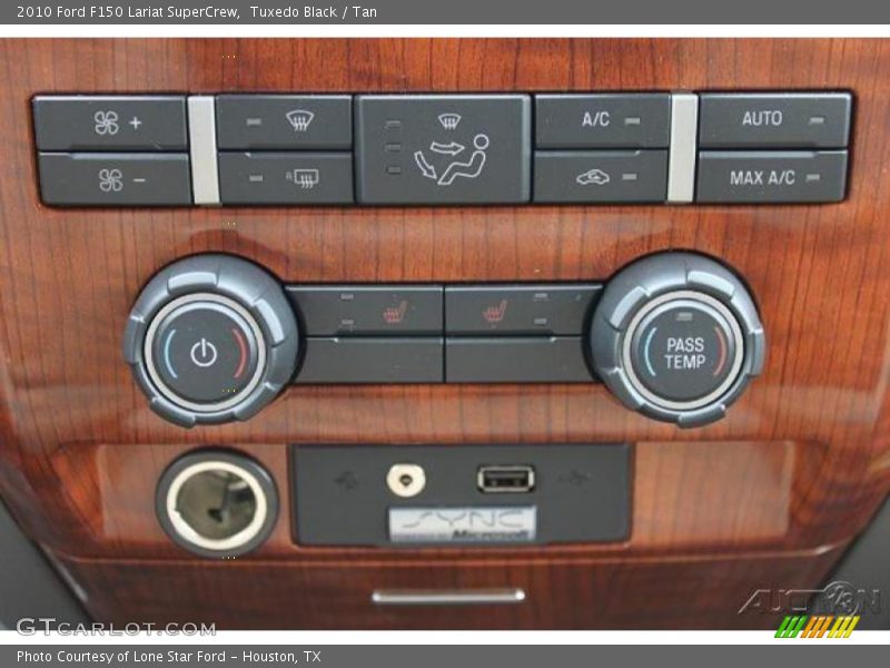 Tuxedo Black / Tan 2010 Ford F150 Lariat SuperCrew