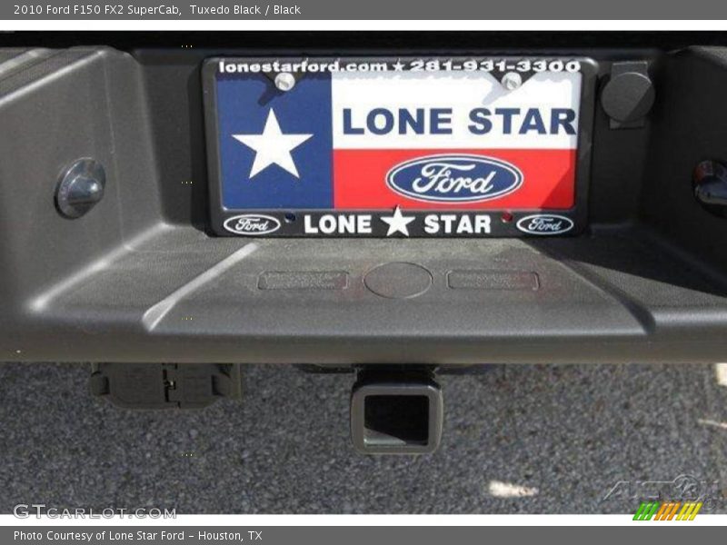 Tuxedo Black / Black 2010 Ford F150 FX2 SuperCab
