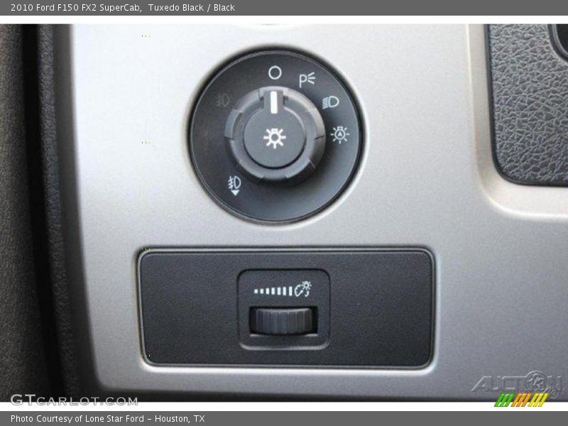 Tuxedo Black / Black 2010 Ford F150 FX2 SuperCab