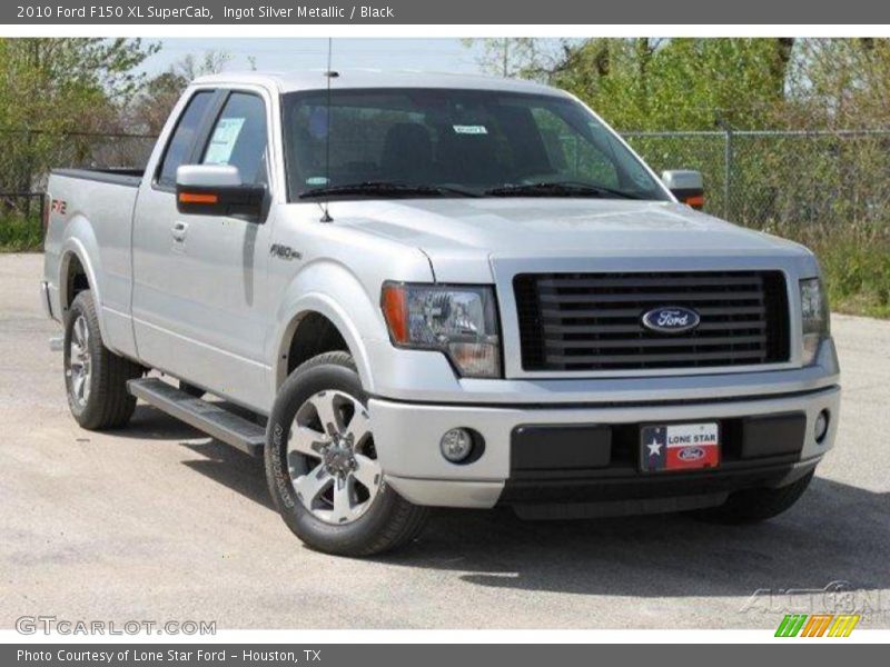 Ingot Silver Metallic / Black 2010 Ford F150 XL SuperCab