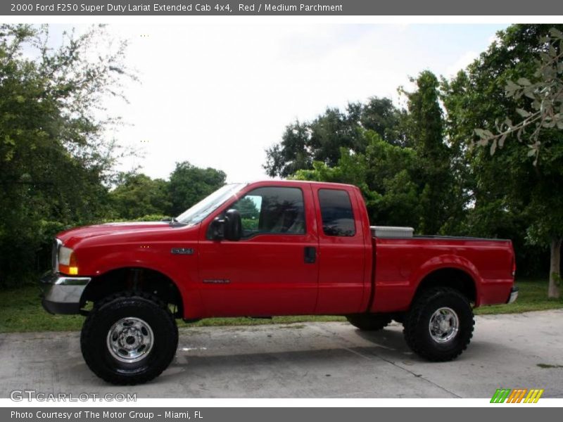 Red / Medium Parchment 2000 Ford F250 Super Duty Lariat Extended Cab 4x4