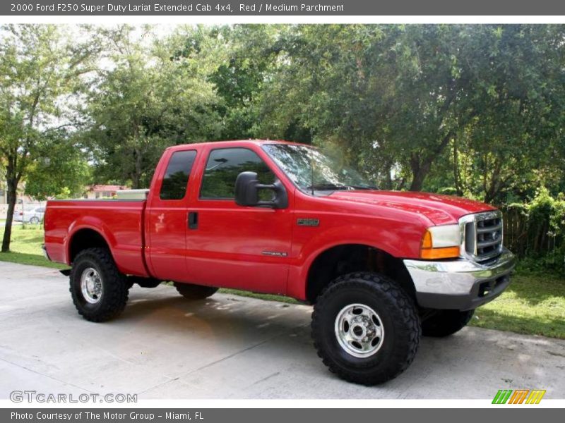 Red / Medium Parchment 2000 Ford F250 Super Duty Lariat Extended Cab 4x4