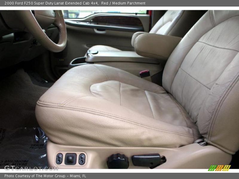 Red / Medium Parchment 2000 Ford F250 Super Duty Lariat Extended Cab 4x4
