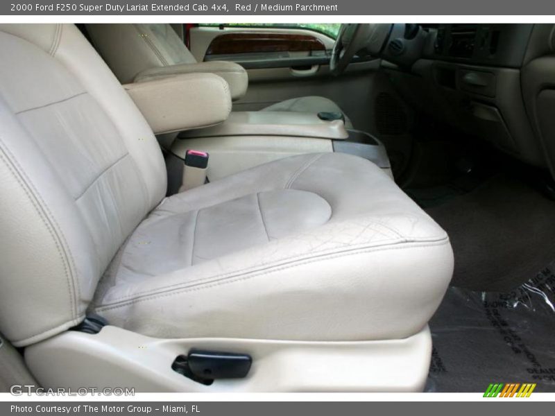 Red / Medium Parchment 2000 Ford F250 Super Duty Lariat Extended Cab 4x4