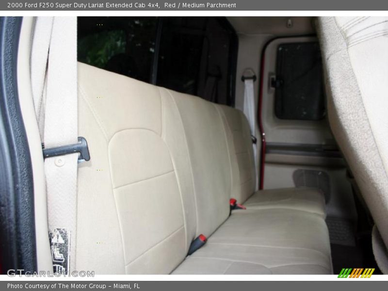 Red / Medium Parchment 2000 Ford F250 Super Duty Lariat Extended Cab 4x4