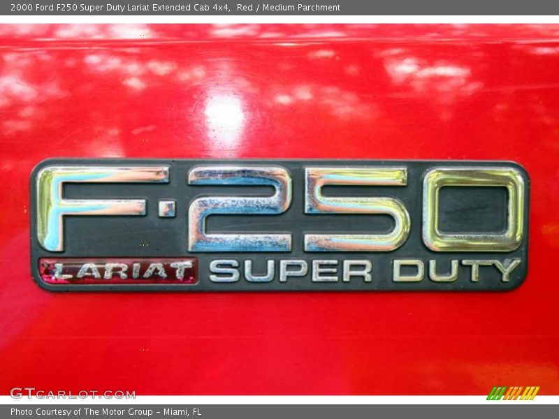 Red / Medium Parchment 2000 Ford F250 Super Duty Lariat Extended Cab 4x4