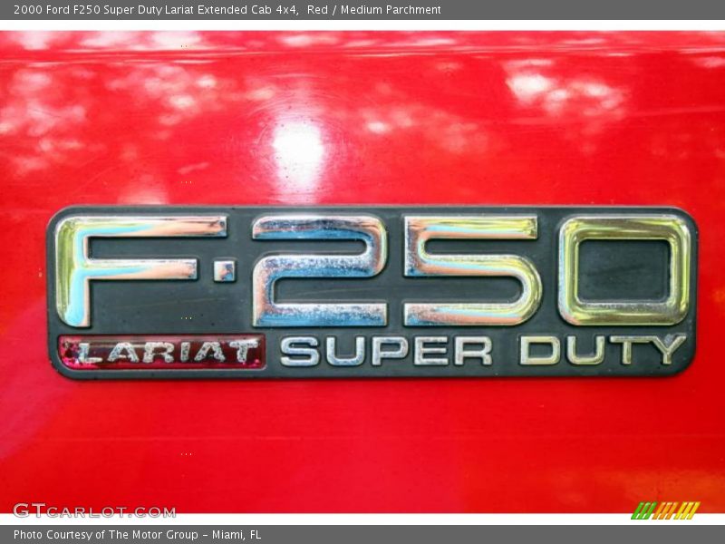 Red / Medium Parchment 2000 Ford F250 Super Duty Lariat Extended Cab 4x4