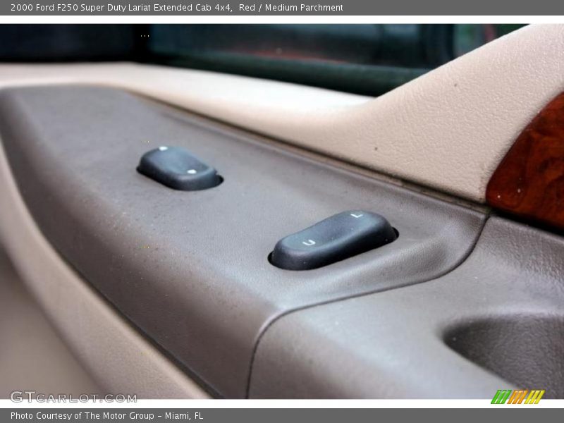 Red / Medium Parchment 2000 Ford F250 Super Duty Lariat Extended Cab 4x4