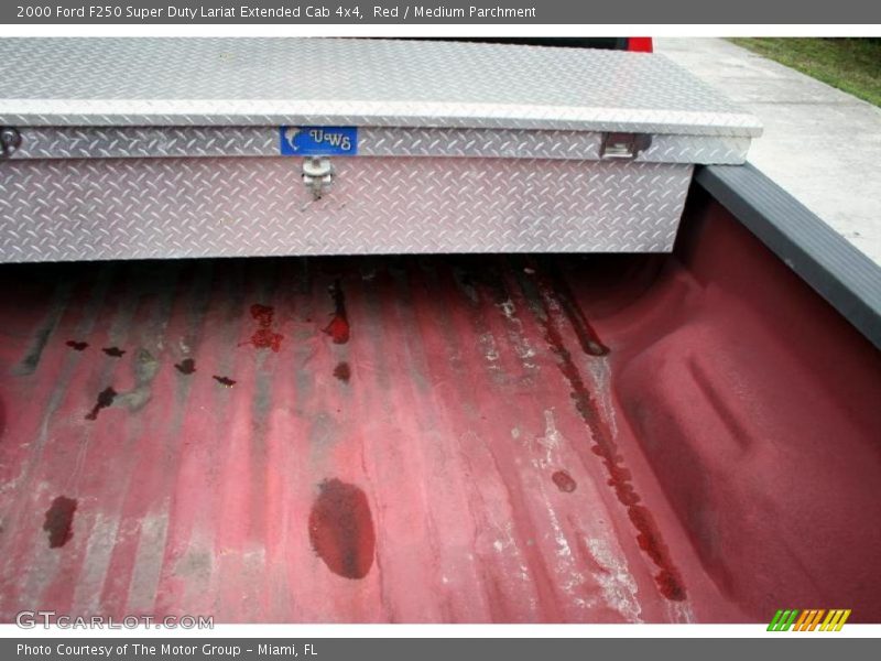 Red / Medium Parchment 2000 Ford F250 Super Duty Lariat Extended Cab 4x4