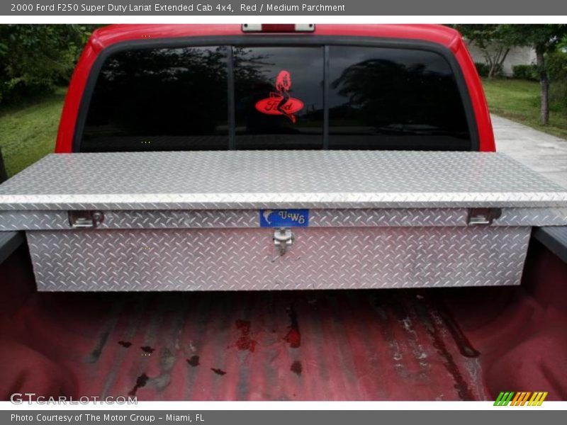 Red / Medium Parchment 2000 Ford F250 Super Duty Lariat Extended Cab 4x4