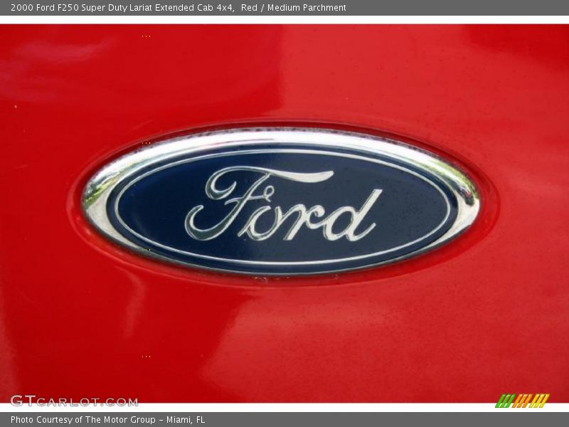 Red / Medium Parchment 2000 Ford F250 Super Duty Lariat Extended Cab 4x4