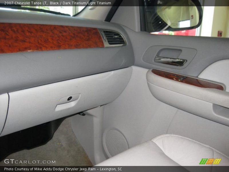 Black / Dark Titanium/Light Titanium 2007 Chevrolet Tahoe LT