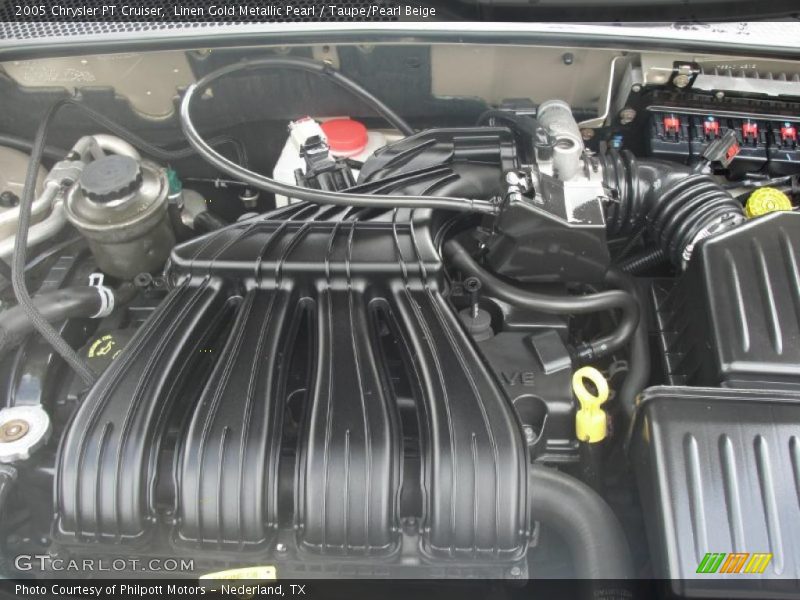 Linen Gold Metallic Pearl / Taupe/Pearl Beige 2005 Chrysler PT Cruiser