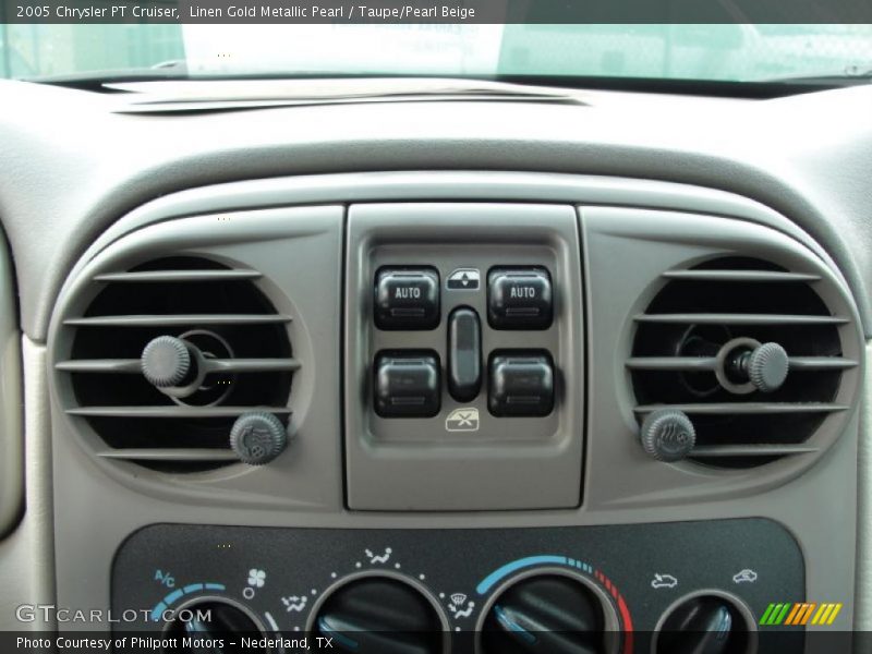 Linen Gold Metallic Pearl / Taupe/Pearl Beige 2005 Chrysler PT Cruiser