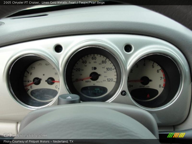 Linen Gold Metallic Pearl / Taupe/Pearl Beige 2005 Chrysler PT Cruiser