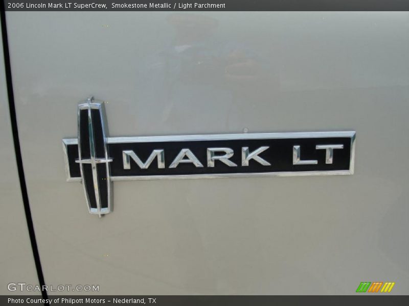 Smokestone Metallic / Light Parchment 2006 Lincoln Mark LT SuperCrew