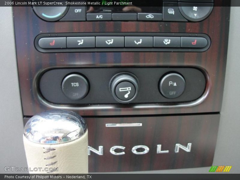 Smokestone Metallic / Light Parchment 2006 Lincoln Mark LT SuperCrew