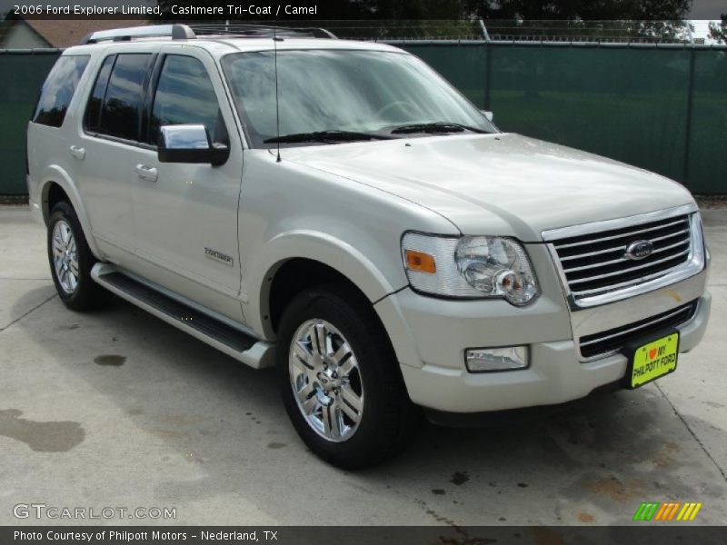 Cashmere Tri-Coat / Camel 2006 Ford Explorer Limited