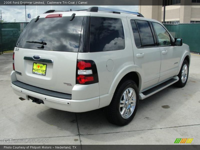 Cashmere Tri-Coat / Camel 2006 Ford Explorer Limited