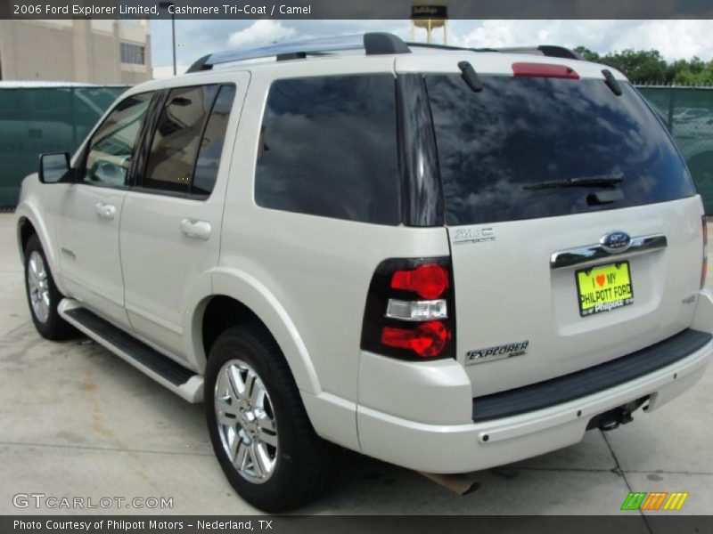 Cashmere Tri-Coat / Camel 2006 Ford Explorer Limited