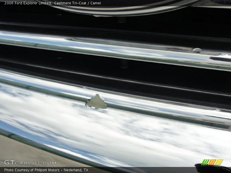 Cashmere Tri-Coat / Camel 2006 Ford Explorer Limited