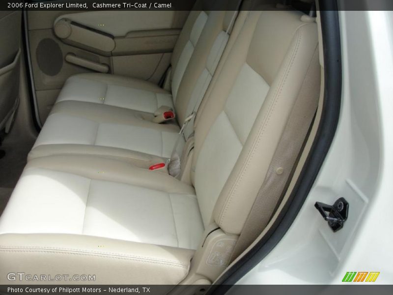 Cashmere Tri-Coat / Camel 2006 Ford Explorer Limited