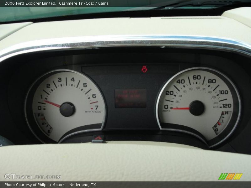 Cashmere Tri-Coat / Camel 2006 Ford Explorer Limited