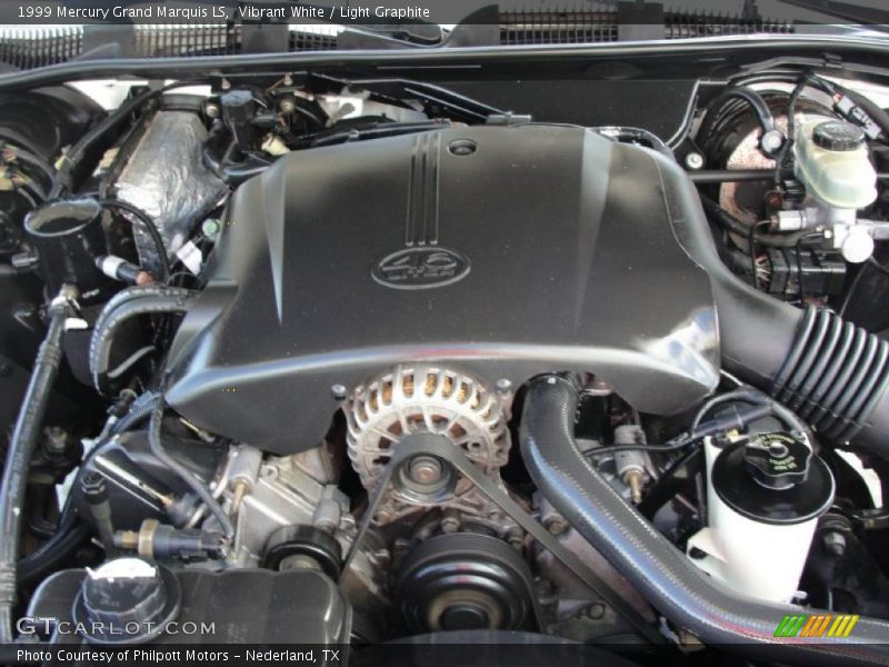 Vibrant White / Light Graphite 1999 Mercury Grand Marquis LS