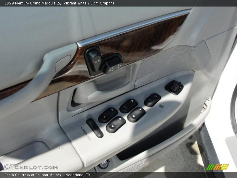 Vibrant White / Light Graphite 1999 Mercury Grand Marquis LS