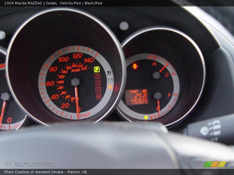 Velocity Red / Black/Red 2004 Mazda MAZDA3 s Sedan