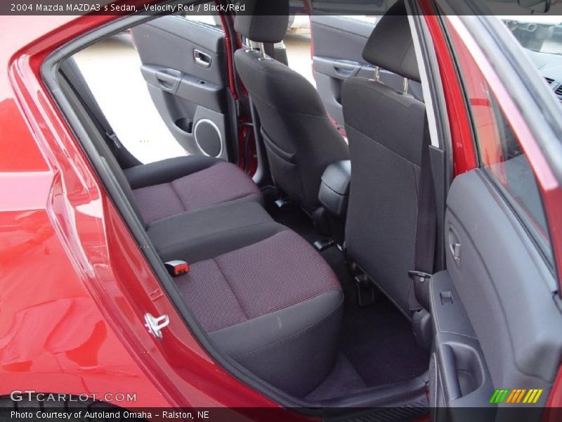 Velocity Red / Black/Red 2004 Mazda MAZDA3 s Sedan