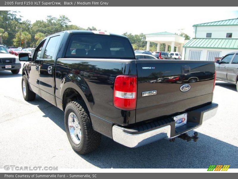 Black / Medium Flint Grey 2005 Ford F150 XLT SuperCrew