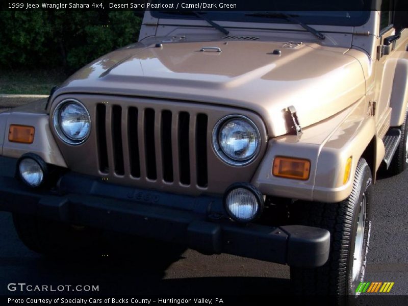 Desert Sand Pearlcoat / Camel/Dark Green 1999 Jeep Wrangler Sahara 4x4