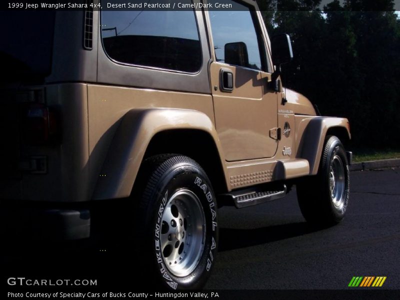 Desert Sand Pearlcoat / Camel/Dark Green 1999 Jeep Wrangler Sahara 4x4