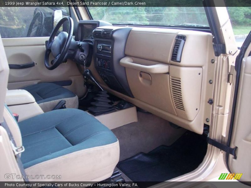 Desert Sand Pearlcoat / Camel/Dark Green 1999 Jeep Wrangler Sahara 4x4
