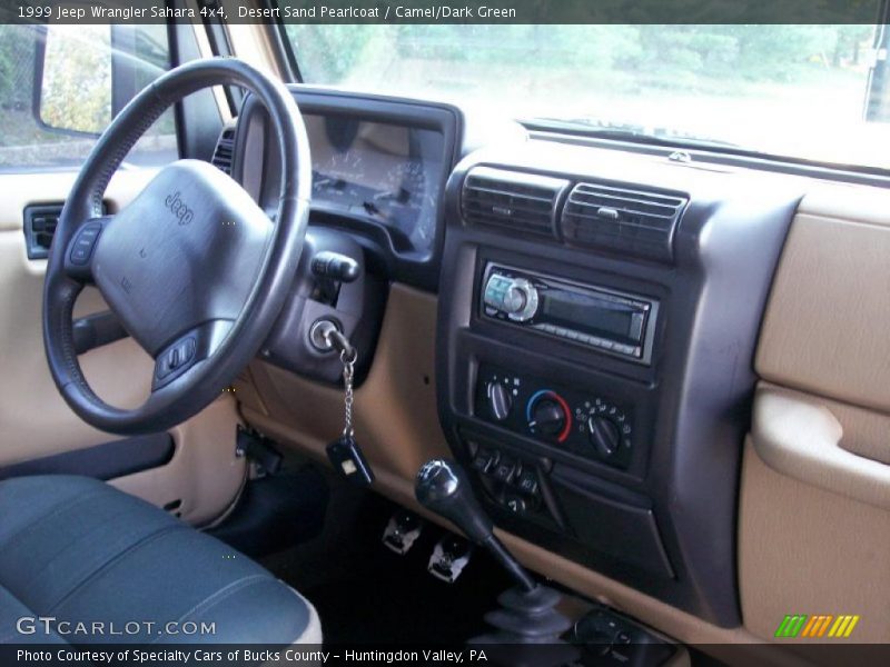 Desert Sand Pearlcoat / Camel/Dark Green 1999 Jeep Wrangler Sahara 4x4