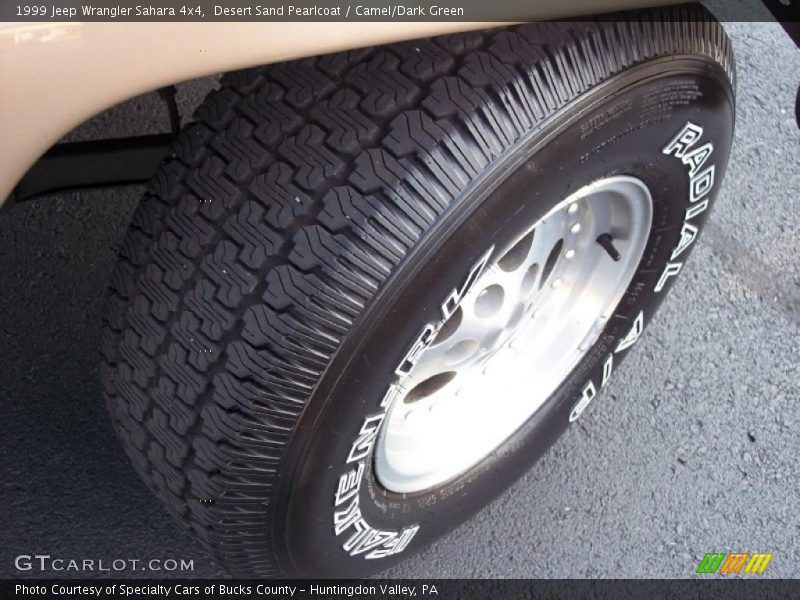 Desert Sand Pearlcoat / Camel/Dark Green 1999 Jeep Wrangler Sahara 4x4
