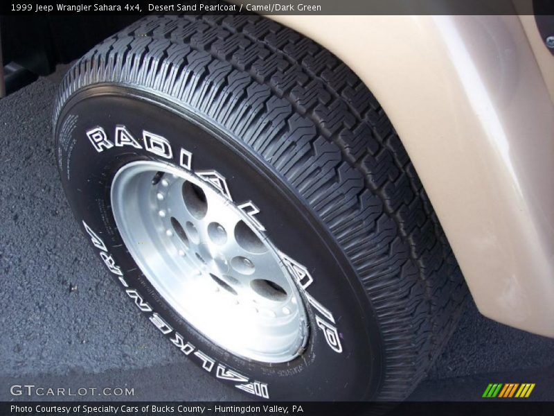 Desert Sand Pearlcoat / Camel/Dark Green 1999 Jeep Wrangler Sahara 4x4