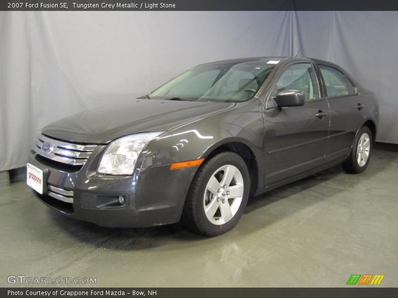 Tungsten Grey Metallic / Light Stone 2007 Ford Fusion SE