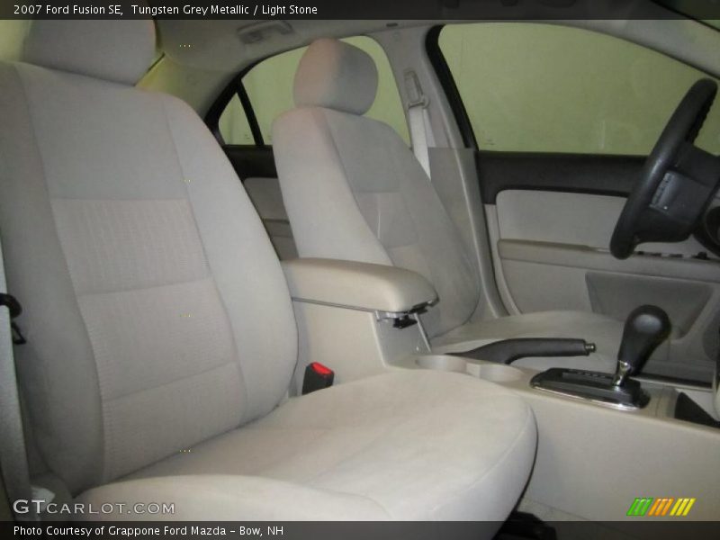 Tungsten Grey Metallic / Light Stone 2007 Ford Fusion SE