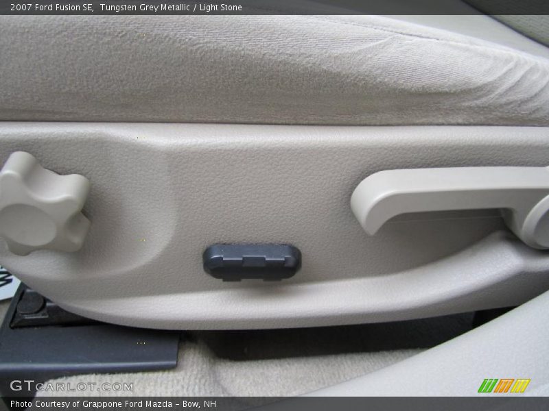 Tungsten Grey Metallic / Light Stone 2007 Ford Fusion SE