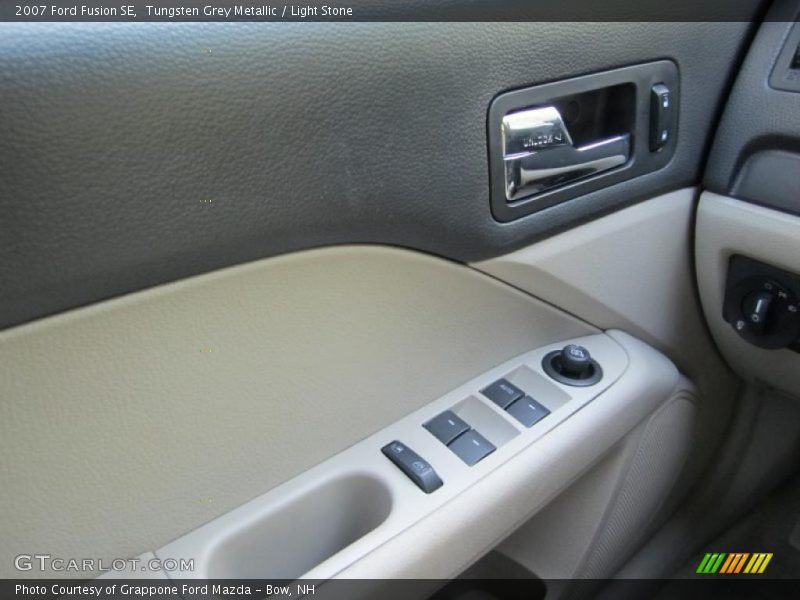 Tungsten Grey Metallic / Light Stone 2007 Ford Fusion SE