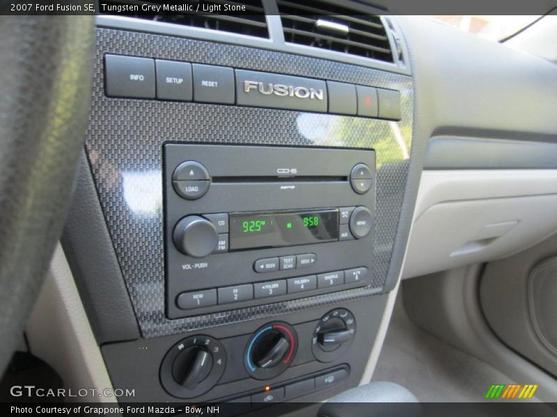 Tungsten Grey Metallic / Light Stone 2007 Ford Fusion SE