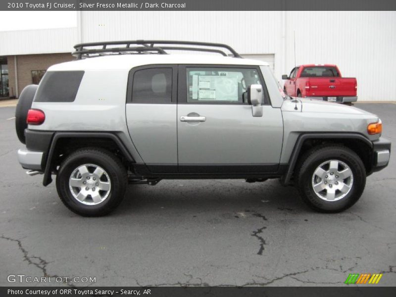 Silver Fresco Metallic / Dark Charcoal 2010 Toyota FJ Cruiser