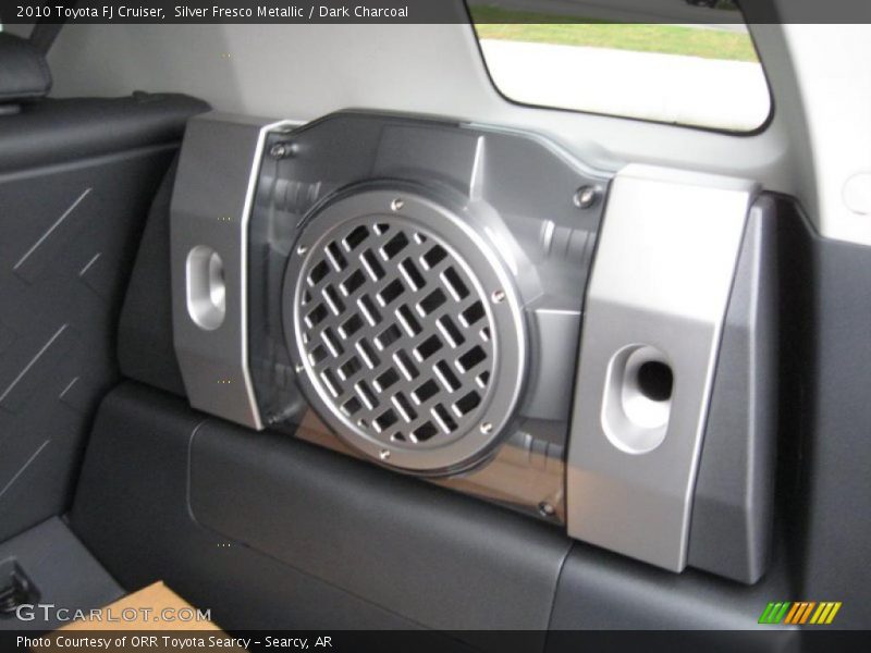 Silver Fresco Metallic / Dark Charcoal 2010 Toyota FJ Cruiser
