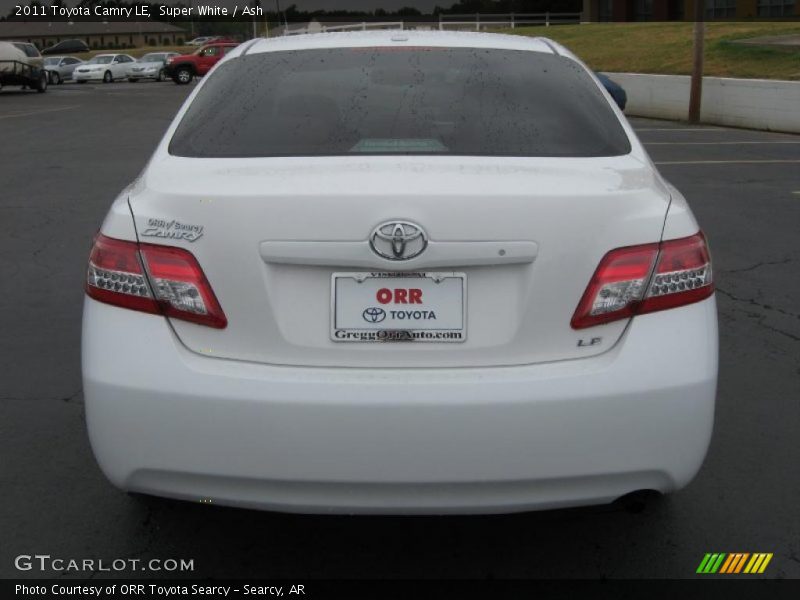 Super White / Ash 2011 Toyota Camry LE