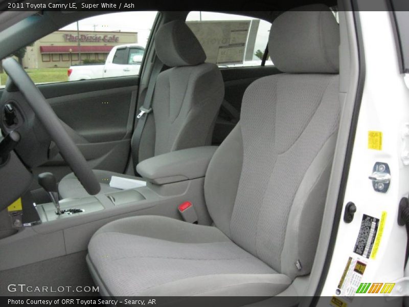 Super White / Ash 2011 Toyota Camry LE