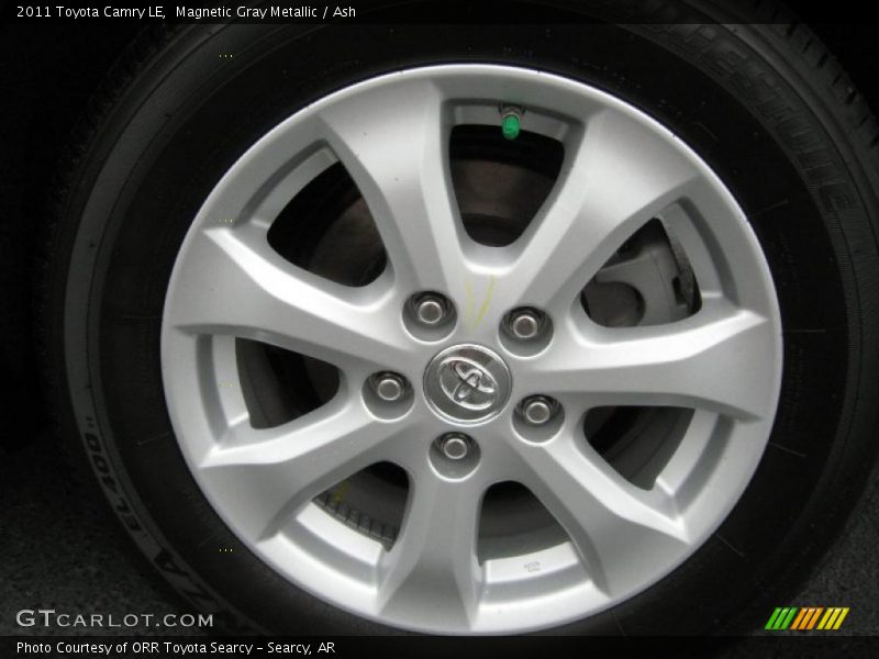 Magnetic Gray Metallic / Ash 2011 Toyota Camry LE