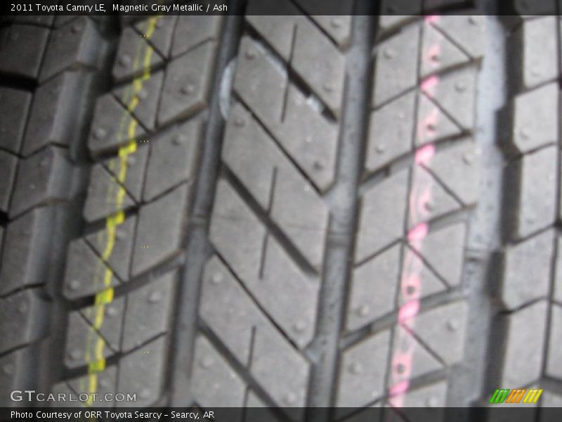 Magnetic Gray Metallic / Ash 2011 Toyota Camry LE