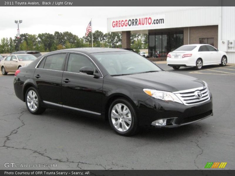 Black / Light Gray 2011 Toyota Avalon